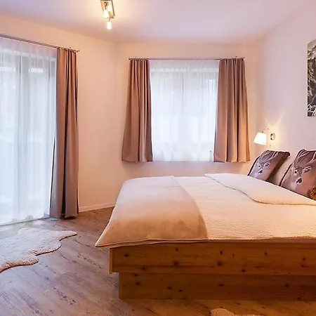 Saas-fee Sleeps 6 Wifi Apartment Saas-Fee